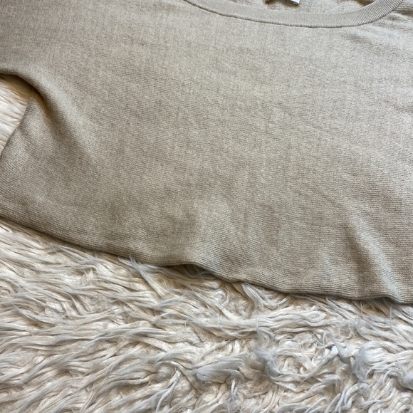 Aritzia Wilfred Cream Baylen Wool Cropped Sweater sz S - Picture 5 of 8